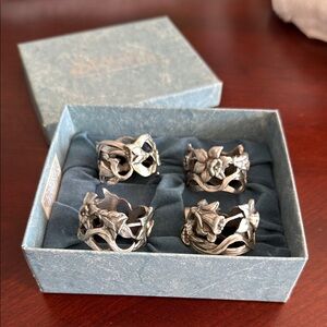 Silver Floral Ring Set